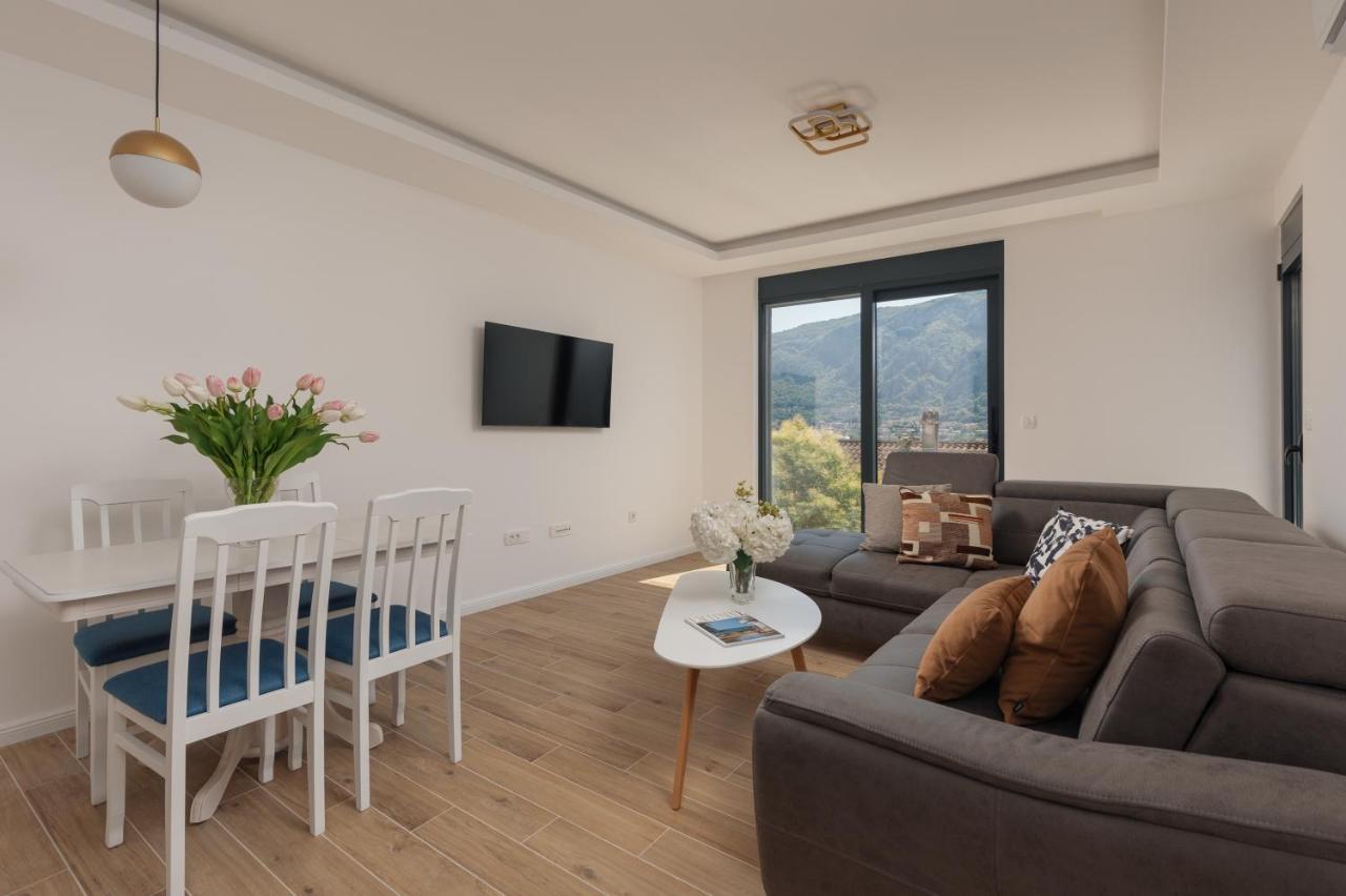 Berge Apartments Kotor Bagian luar foto